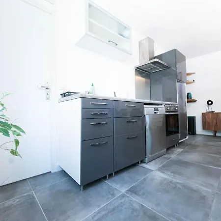 Espace Coliving Cosy Avec Piscine - La Conciergerie Martinkeys *